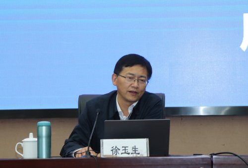 江南大学马院副院长徐玉生作专题报告会.JPG