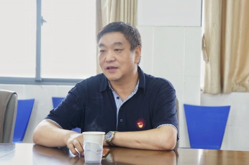 张校长发言.jpg